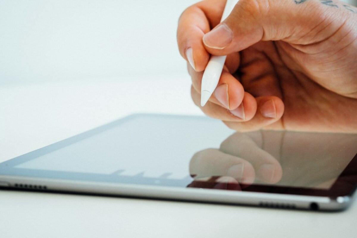 E‑Ink Tablets for Notes: What It’s Like to Replace Your Paper Notebook